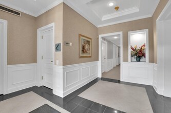 410 Pine St SE, Vienna, VA à louer Photo intérieure– Image 2 sur 3