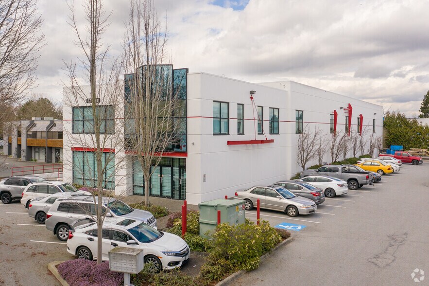 12280 Horseshoe Way, Richmond, BC à louer - Photo de l’immeuble – Image 2 sur 4