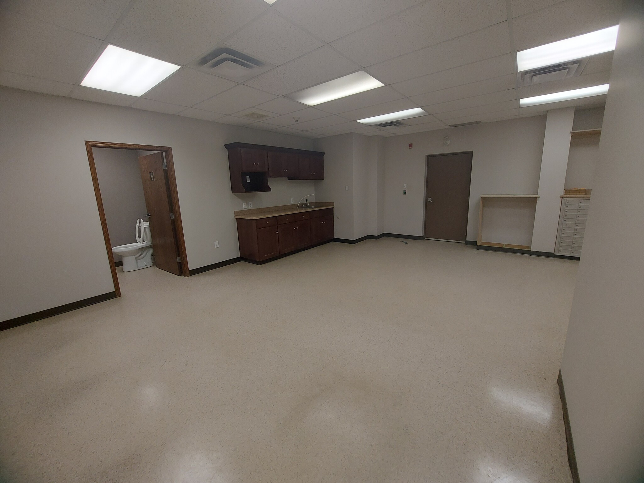 27312 Township Road 394, Lacombe County, AB à louer Photo de l’immeuble– Image 1 sur 17