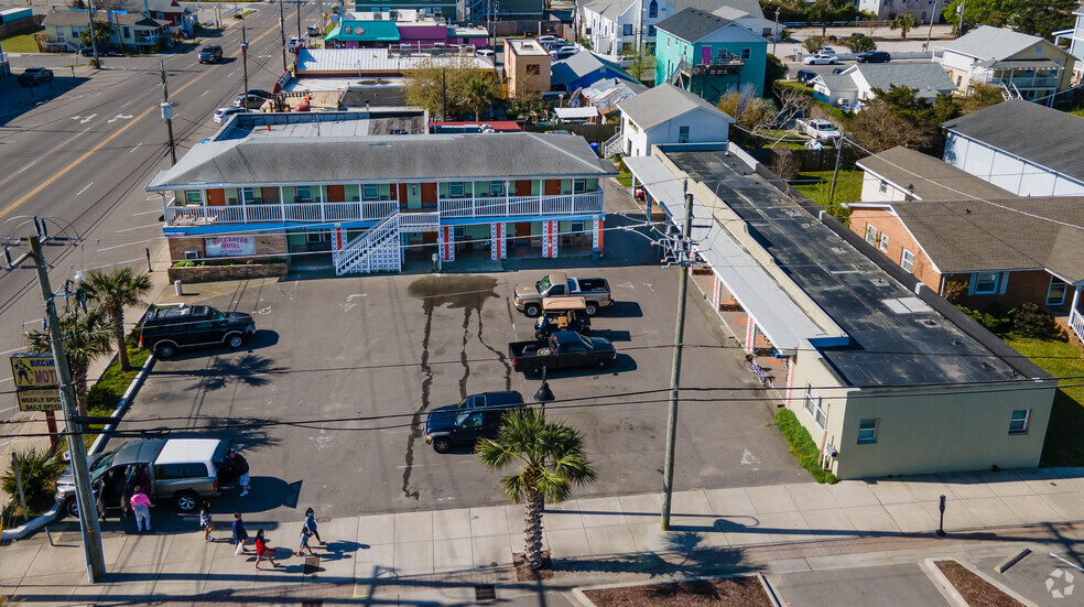 201 Cape Fear Blvd, Carolina Beach, NC à vendre - Photo de l’immeuble – Image 3 sur 22