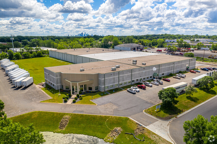 3440 N Winpark Dr, Minneapolis, MN à louer - Photo principale – Image 1 sur 7