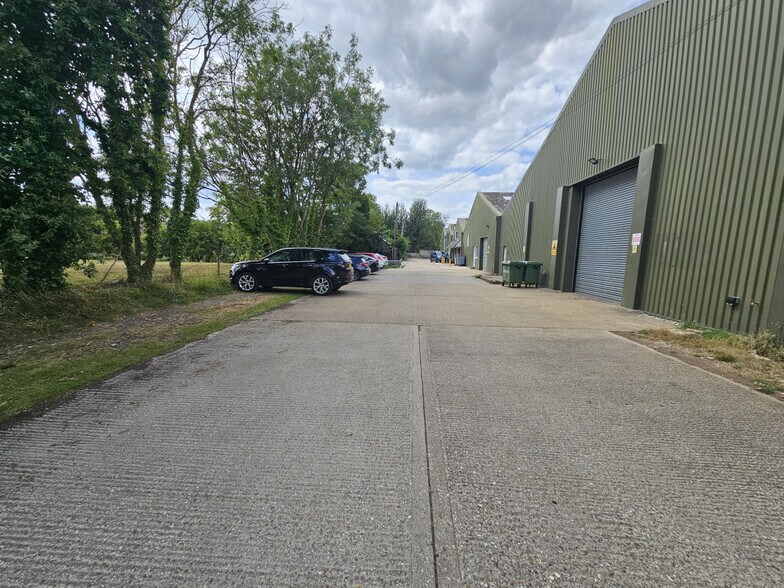 Chalk Ln, Sidlesham à louer - Photo de l’immeuble – Image 2 sur 3