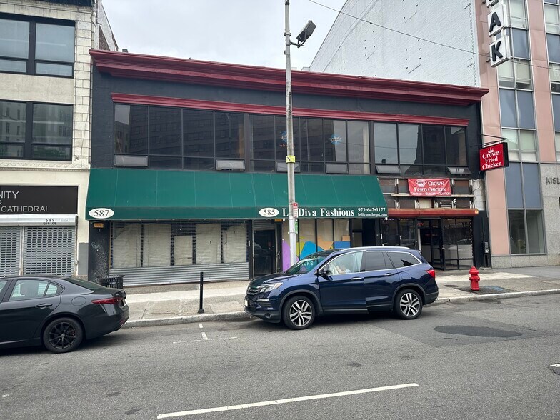 583-587 Broad St, Newark, NJ à louer - Photo de l’immeuble – Image 2 sur 6
