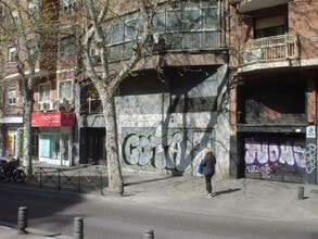 Local commercial dans Madrid, Madrid à louer Photo intérieure– Image 2 sur 18