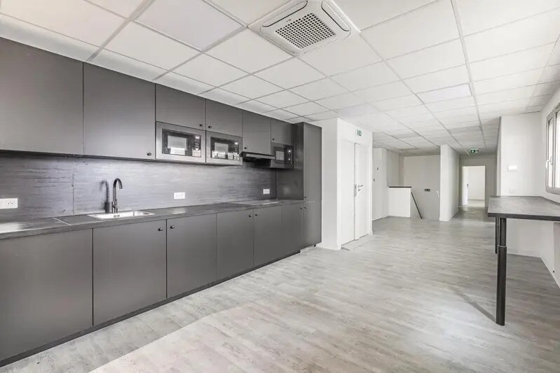 46 Rue Duhesme, Paris à vendre - Photo de l’immeuble – Image 3 sur 10