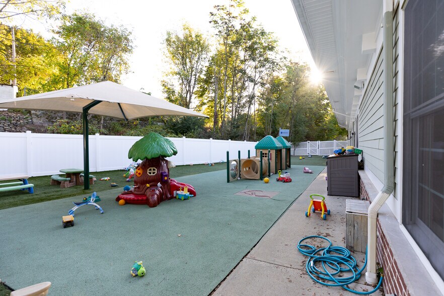 107 Main St, Sparta, NJ à vendre - Photo de l’immeuble – Image 3 sur 6