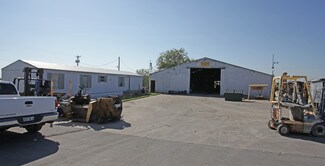 Plus de détails pour 1651 E Hicks Field Rd, Fort Worth, TX - Industriel/Logistique à vendre