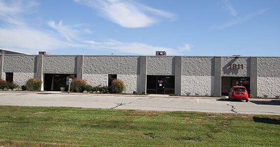 1811 Executive Dr, Indianapolis, IN à louer - Photo de l’immeuble – Image 2 sur 4