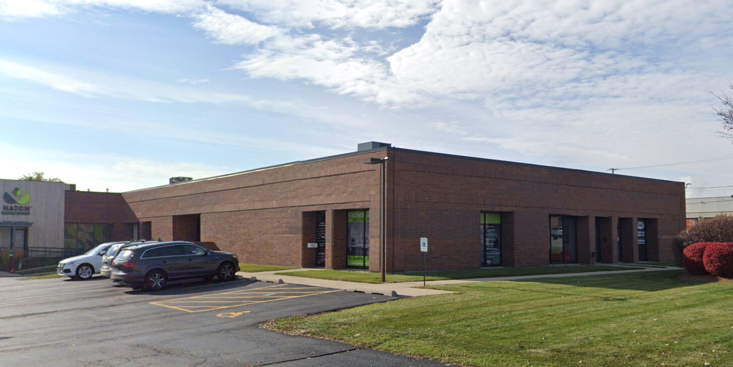 1433 W Fullerton Ave, Addison, IL à louer Photo principale– Image 1 sur 3