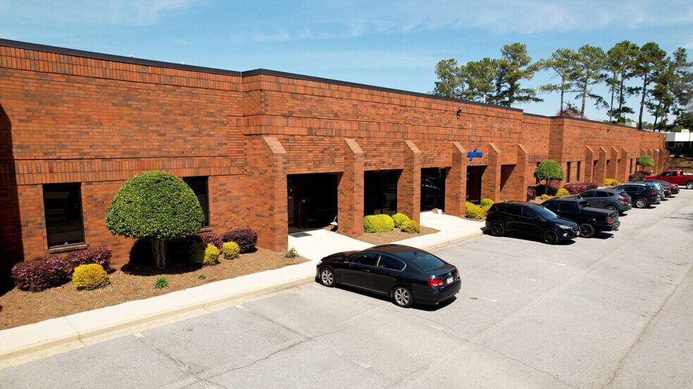 370 Great Southwest Pky SW, Atlanta, GA à louer - Photo principale – Image 3 sur 3