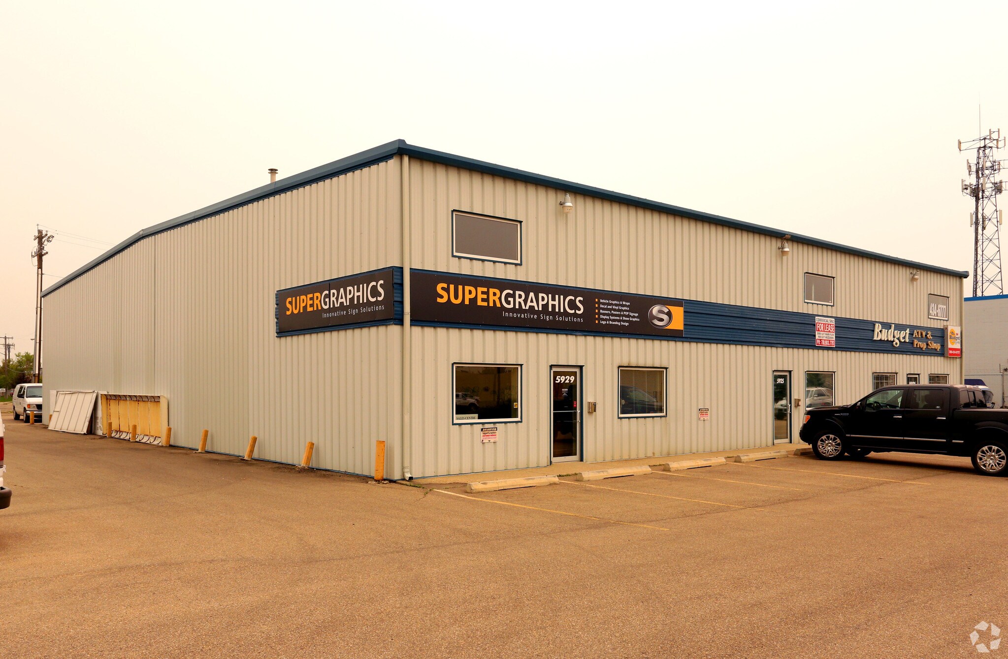 5921 91 St NW, Edmonton, AB à vendre Photo de l’immeuble– Image 1 sur 6