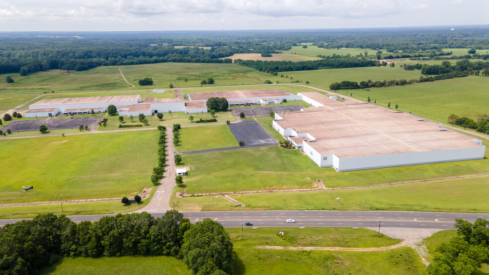3145 Elmore Rd, Wetumpka, AL à louer - Photo de l’immeuble – Image 3 sur 15