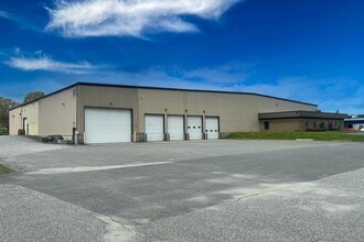 308 Industrial Ln, Berlin, VT à louer Photo de l’immeuble– Image 2 sur 9