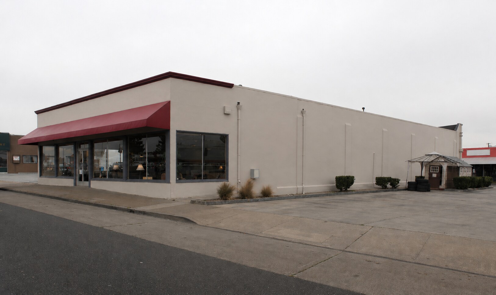 426 El Camino Real, San Bruno, CA à louer Photo principale– Image 1 sur 3