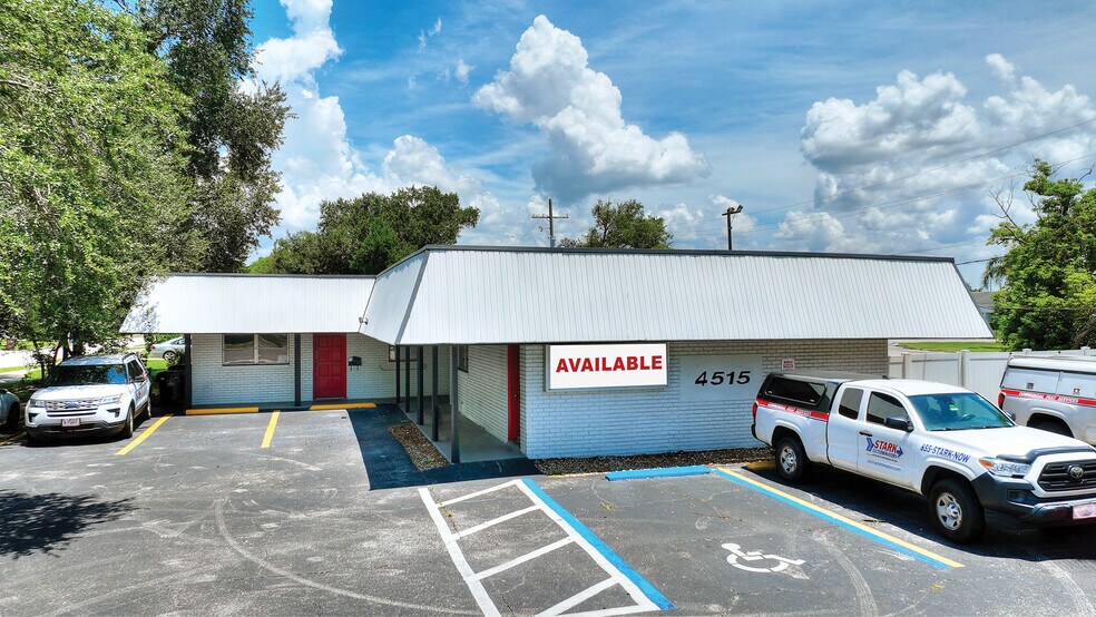 4515 Curry Ford Rd, Orlando, FL à louer - Photo de l’immeuble – Image 2 sur 6