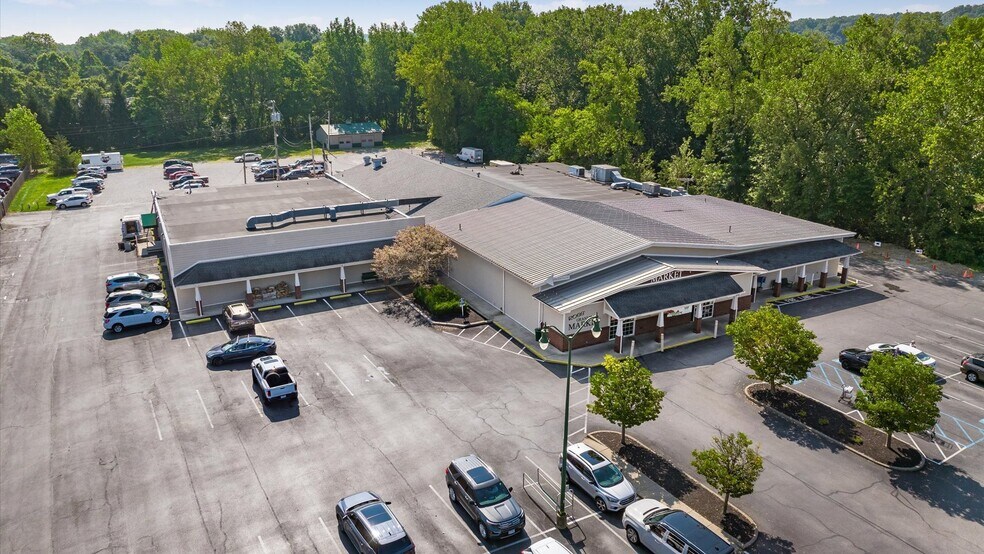 484 S Main St, Granville, OH à vendre - Photo de l’immeuble – Image 3 sur 16