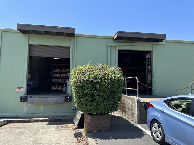 206 Meyers St, Chico, CA à louer - Photo de l’immeuble – Image 2 sur 11