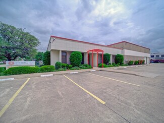 Plus de détails pour 2424 Lacy Ln, Carrollton, TX - Industriel/Logistique à vendre