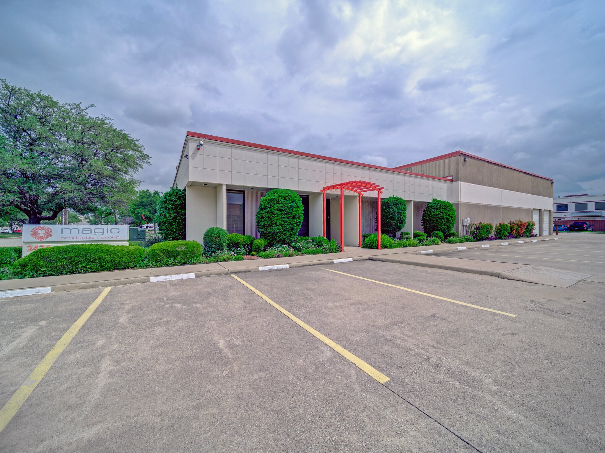2424 Lacy Ln, Carrollton, TX à vendre Photo de l’immeuble– Image 1 sur 33