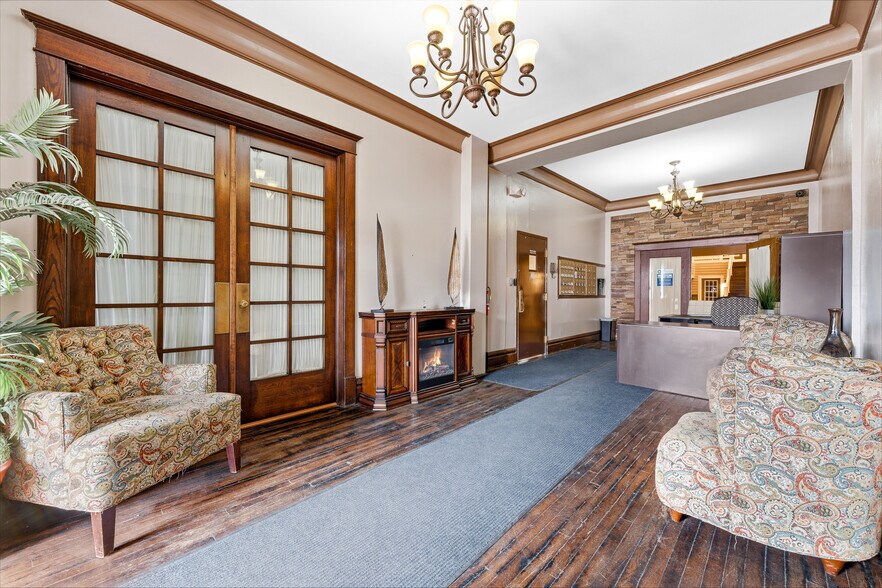 160 Fayette St, Morgantown, WV à vendre - Photo de l’immeuble – Image 3 sur 31