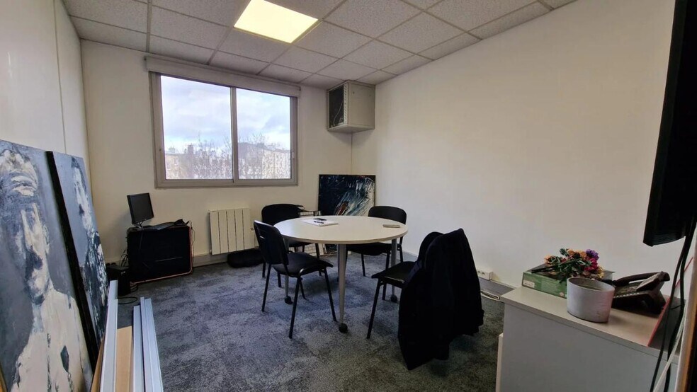 Bureau dans Issy-les-Moulineaux à vendre - Photo intérieure – Image 3 sur 5