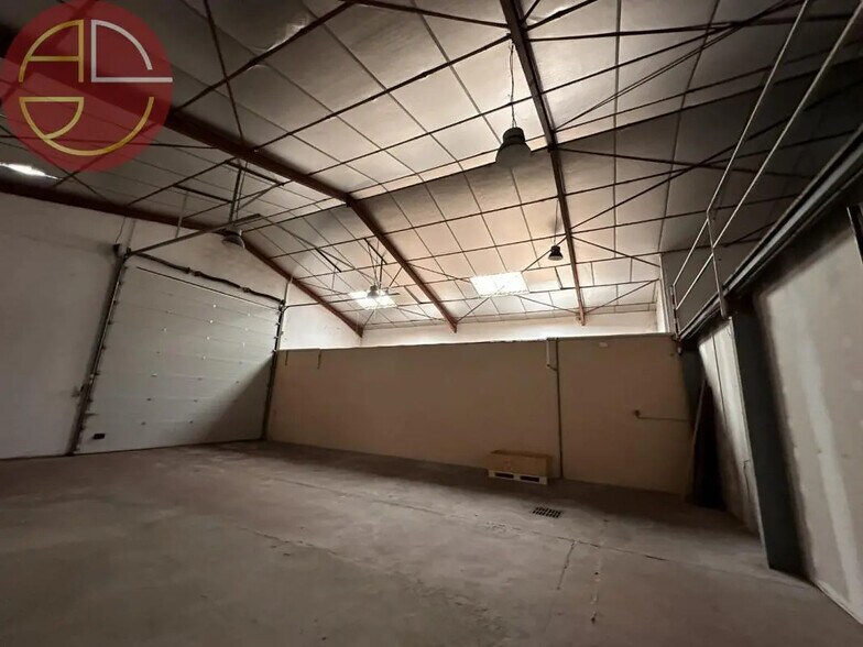 Local commercial dans Pins-Justaret à louer - Photo de l’immeuble – Image 3 sur 5