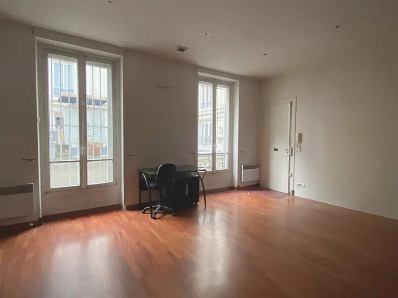Bureau dans Paris à louer - Photo de l’immeuble – Image 3 sur 6