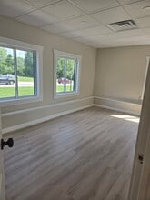88 Nashua Rd, Londonderry, NH à louer Photo intérieure– Image 1 sur 1