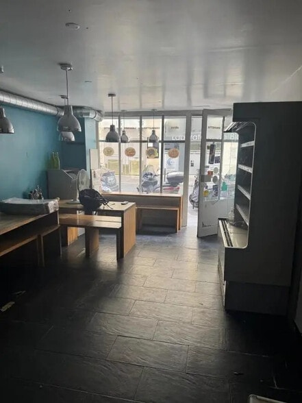 16 Rue Du Faubourg Poissonnière, Paris à louer - Photo de l’immeuble – Image 1 sur 5