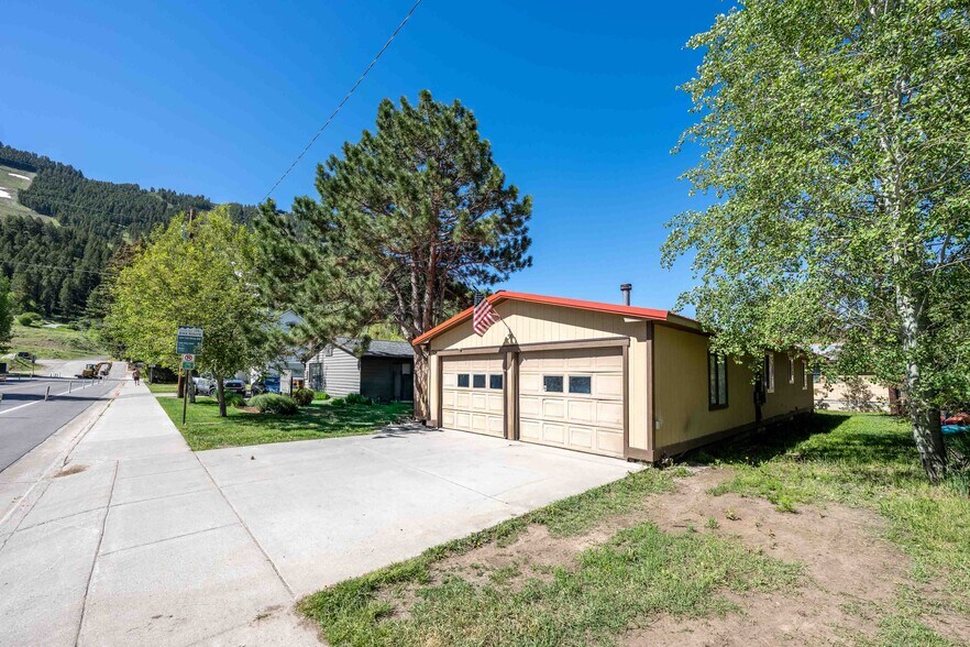 535 S Willow St, Jackson, WY à vendre - Photo de l’immeuble – Image 2 sur 8