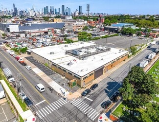 Plus de détails pour 48-23 55th Ave, Maspeth, NY - Industriel/Logistique à louer