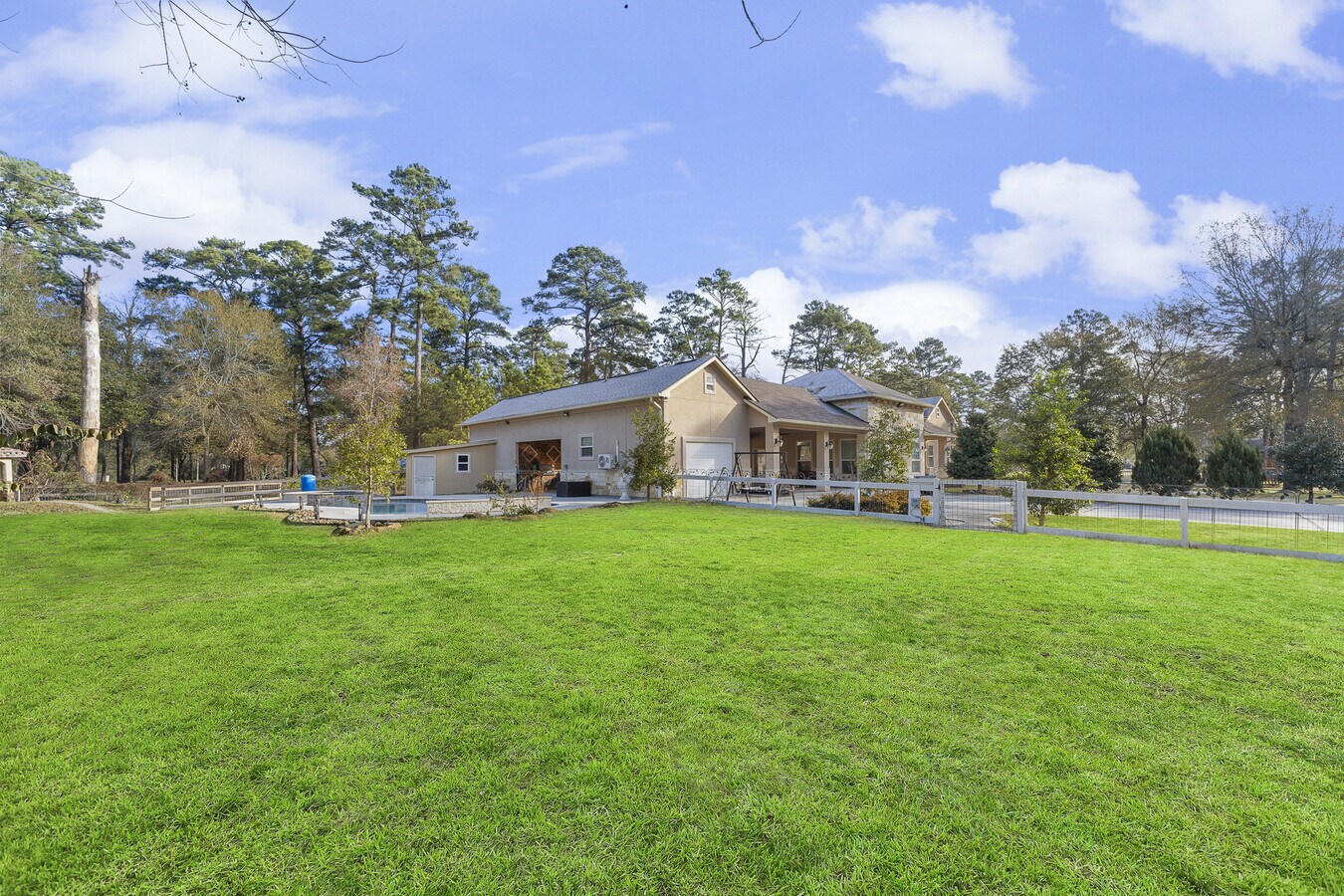 View Photo