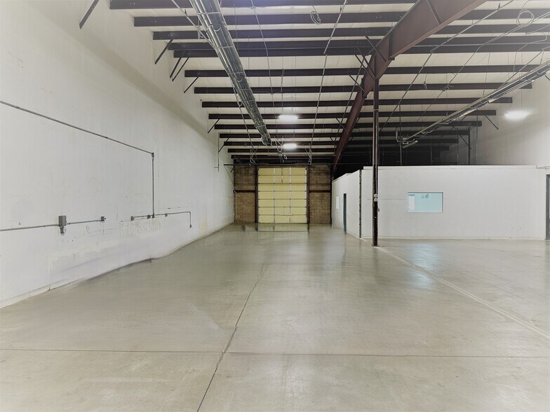 4005-4009 S Valley Dr, Mead, CO à louer - Photo de l’immeuble – Image 3 sur 7