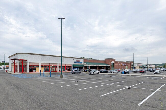 Plus de détails pour 691 Co-op City Blvd, Bronx, NY - Local commercial à louer