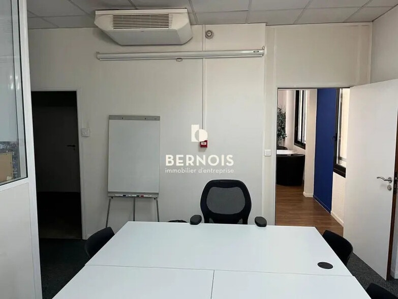 Bureau dans Toulon à louer - Photo intérieure – Image 3 sur 9