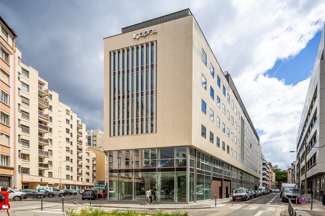 Plus de détails pour 16-18 Rue Juliette Récamier, Lyon - Coworking à louer