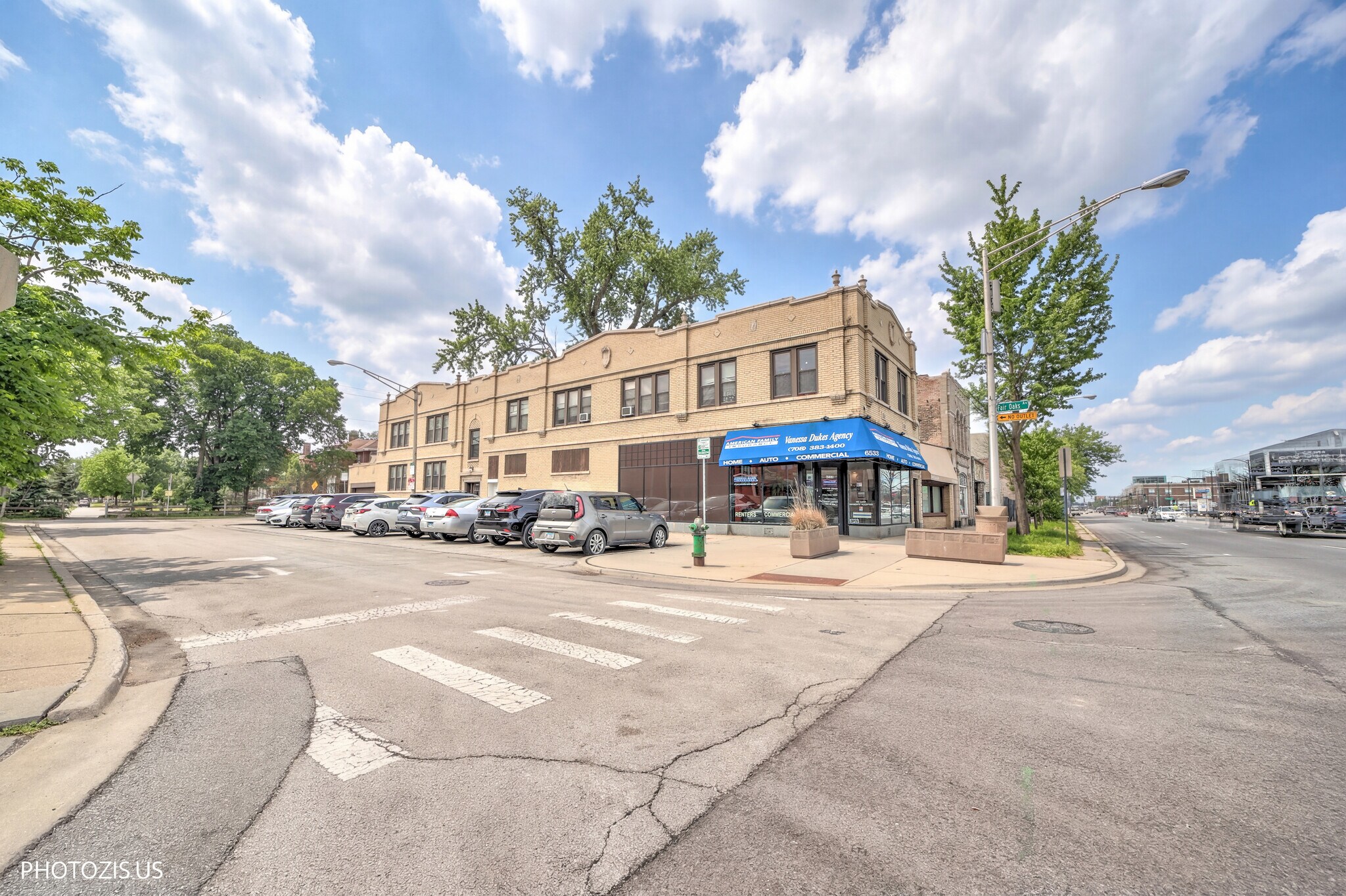 6533 W North Ave, Oak Park, IL à vendre Photo principale– Image 1 sur 31