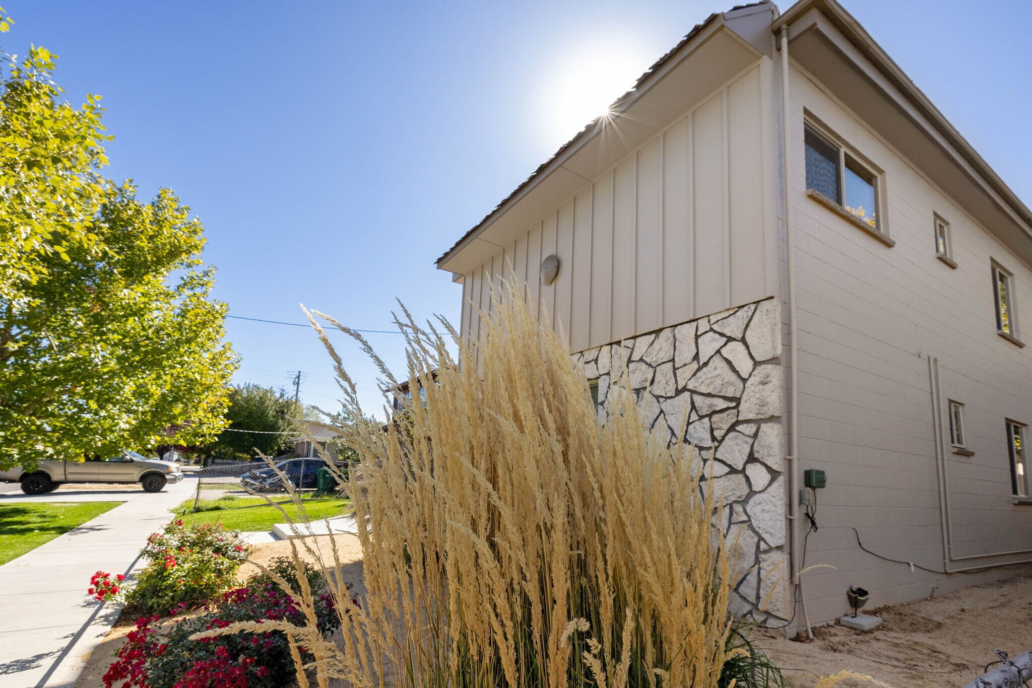 927 and 547 Ralston Street - 17 Units portefeuille de 2 biens à vendre sur LoopNet.fr Photo principale– Image 1 sur 37