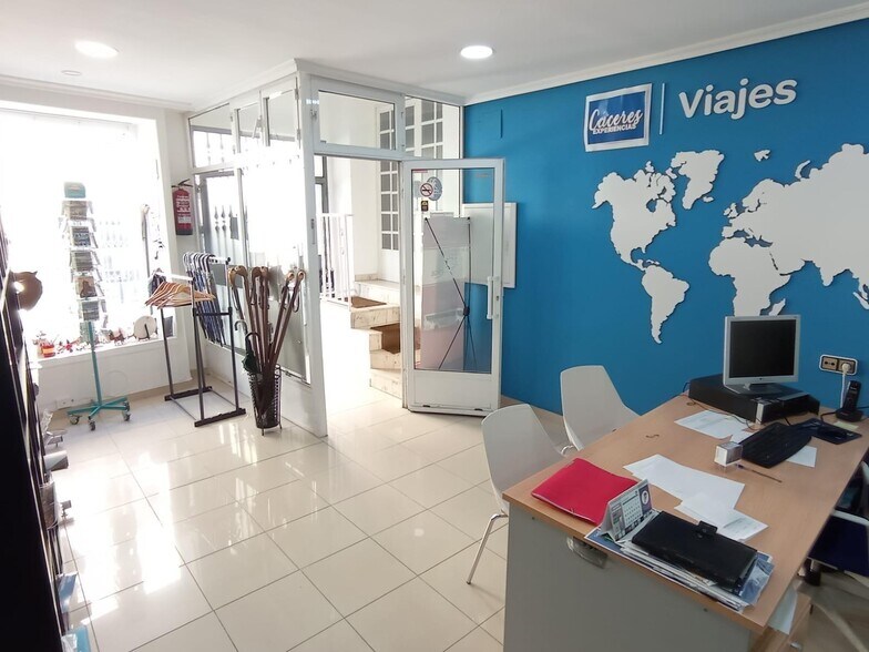 Bureau dans Cáceres à vendre - Photo de l’immeuble – Image 1 sur 10