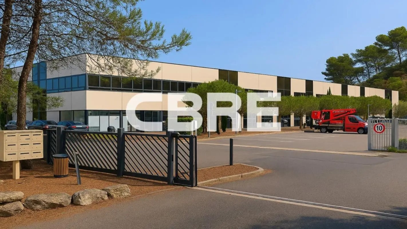 Local d’activités dans SOPHIA ANTIPOLIS à louer Photo de l’immeuble– Image 1 sur 11