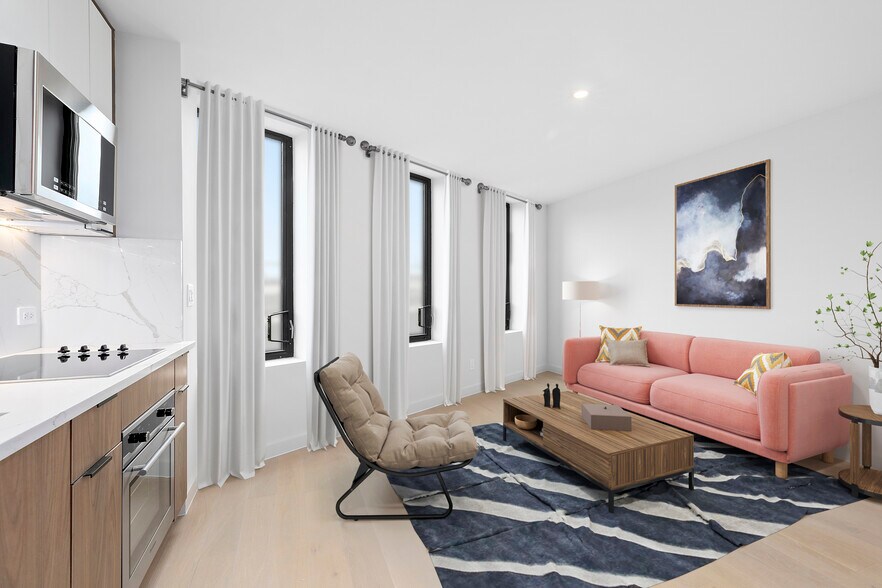 5407 Roosevelt Ave, Woodside, NY à vendre - Photo de l’immeuble – Image 2 sur 21