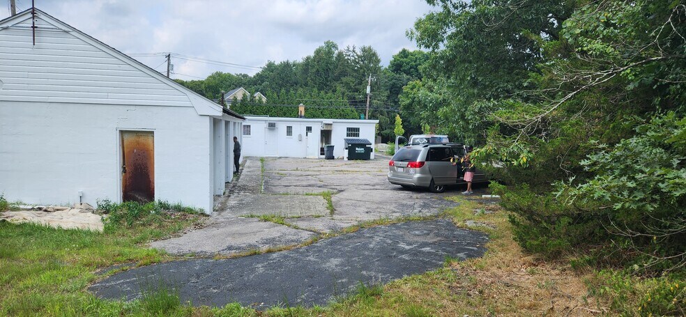 Rt 1A, Dedham, MA à louer - Photo de l’immeuble – Image 3 sur 6