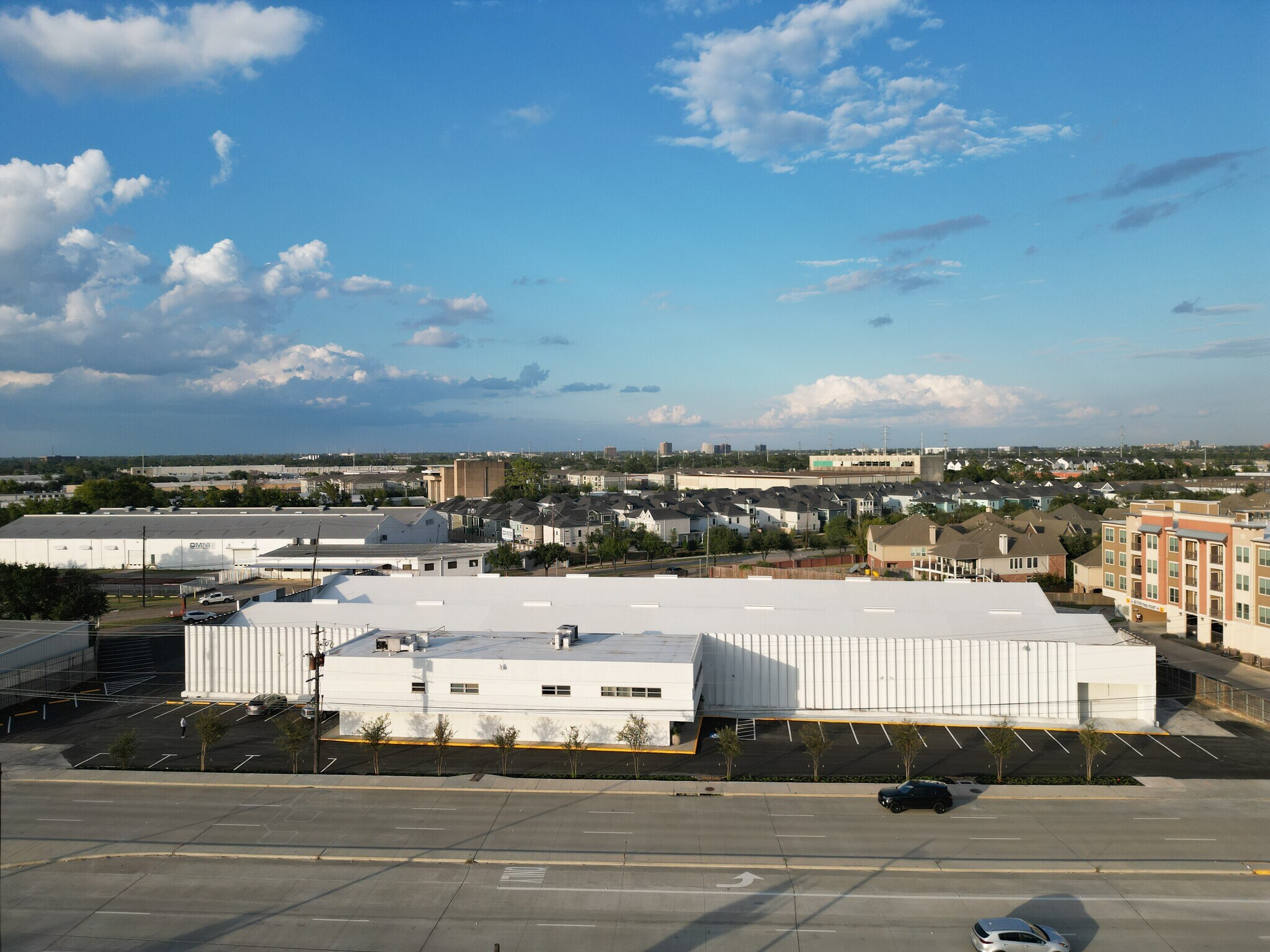 8600 Hempstead Rd, Houston, TX à louer Photo de l’immeuble– Image 1 sur 11