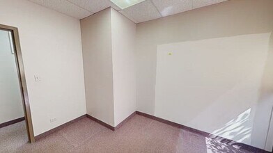 1535 Lake Cook Rd, Northbrook, IL à louer - Vidéo sur l’annonce professionnelle