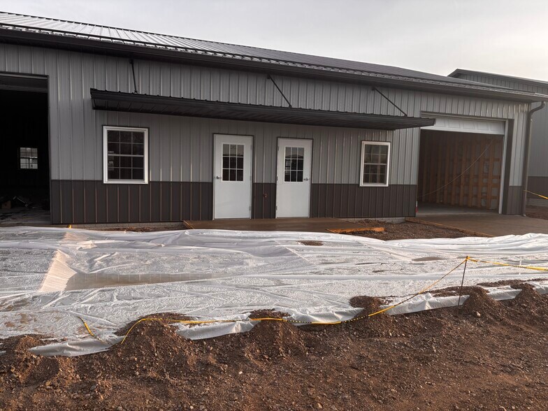 1401 Amy Ln, Franklin, IN à louer - Photo de l’immeuble – Image 1 sur 2