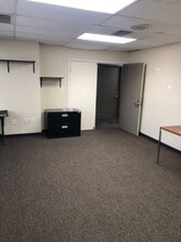 7211 N Dale Mabry, Tampa, FL à louer Photo intérieure– Image 2 sur 3