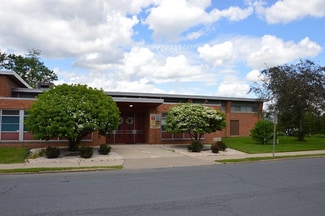 Plus de détails pour 2300 Mahantongo St, Pottsville, PA - Sports et loisirs à vendre
