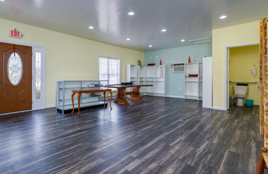 4 First St, Luray, VA à vendre - Photo intérieure – Image 3 sur 5