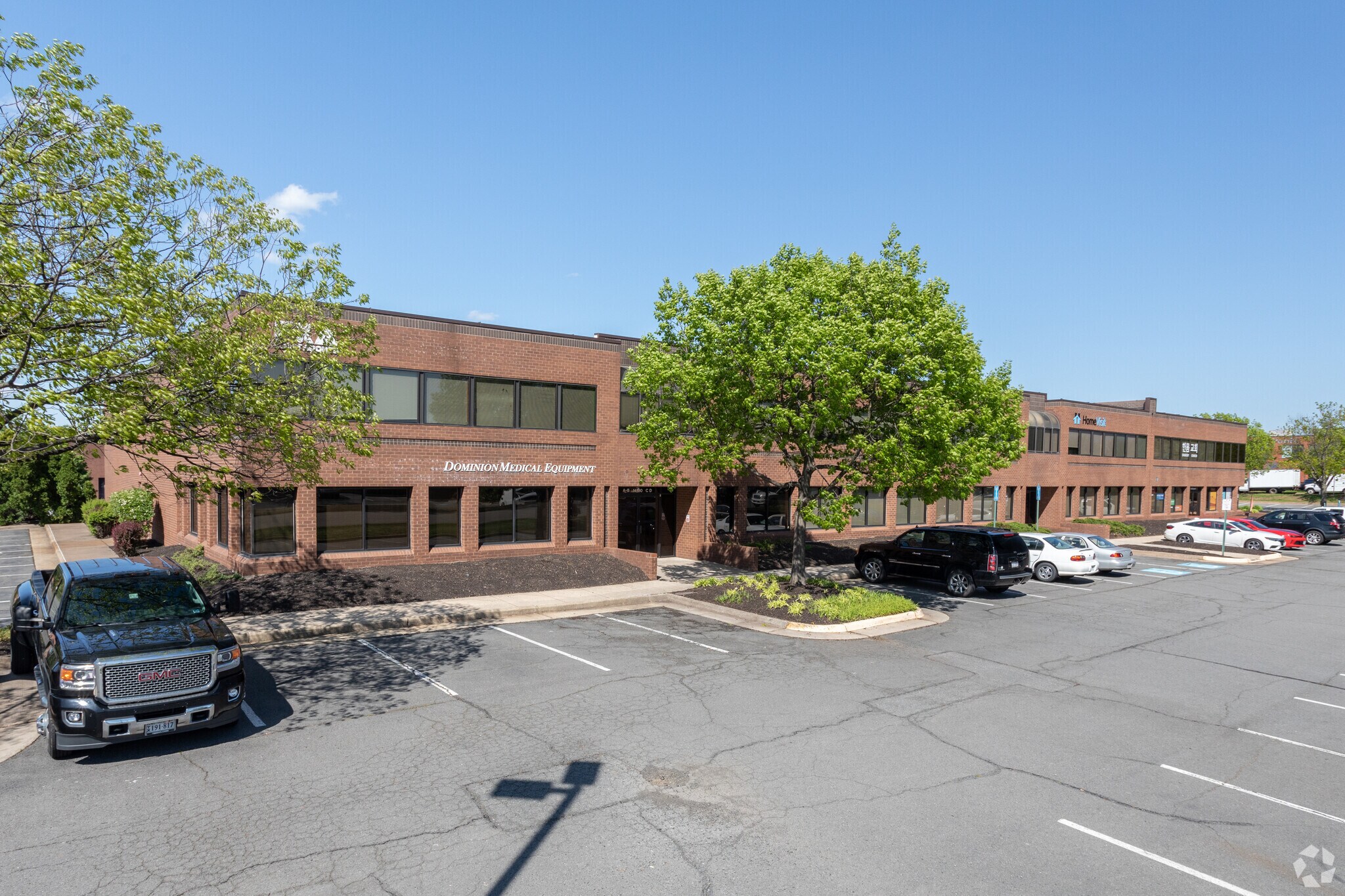 14100 Parke Long Ct, Chantilly, VA à louer Photo principale– Image 1 sur 7