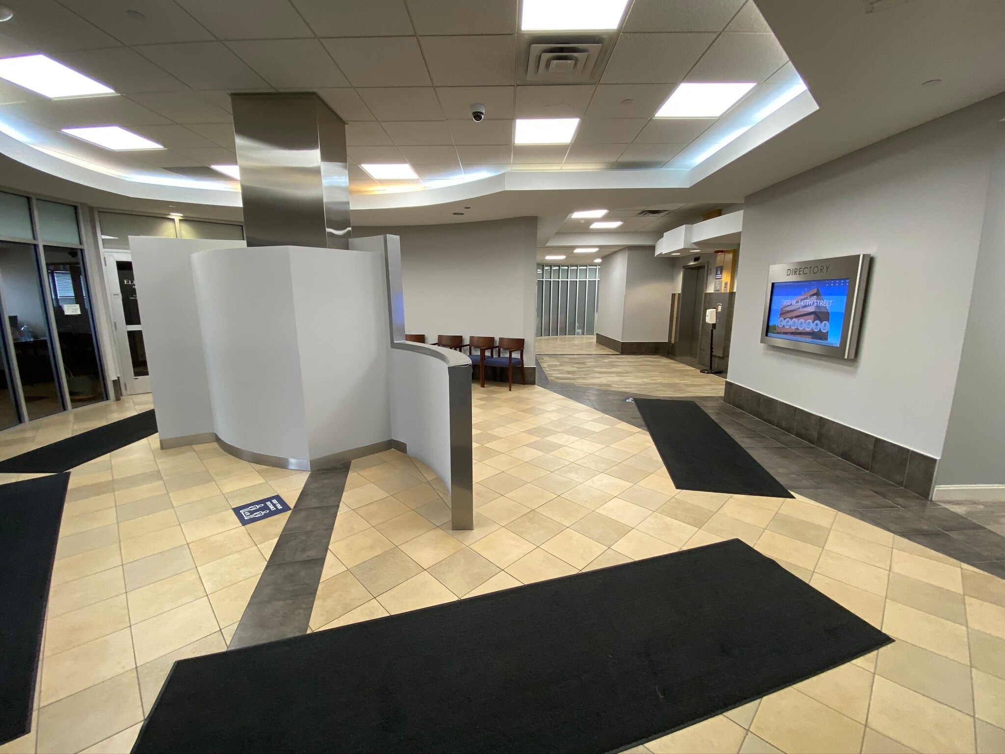 7300 147th St W, Apple Valley, MN à louer Photo intérieure– Image 1 sur 3